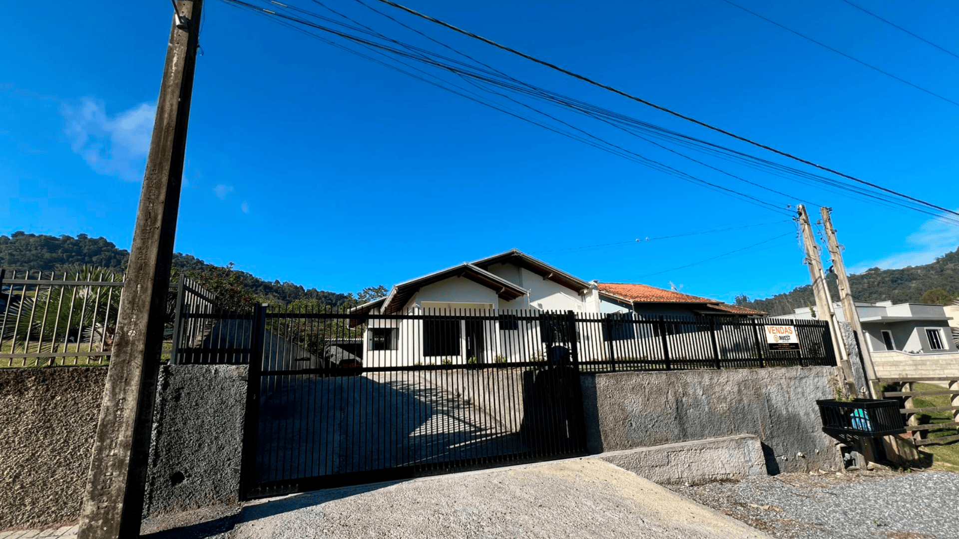 🏡 Casa Aconchegante com Amplo Terreno e Preço Imperdível em Aurora! 🌿💰