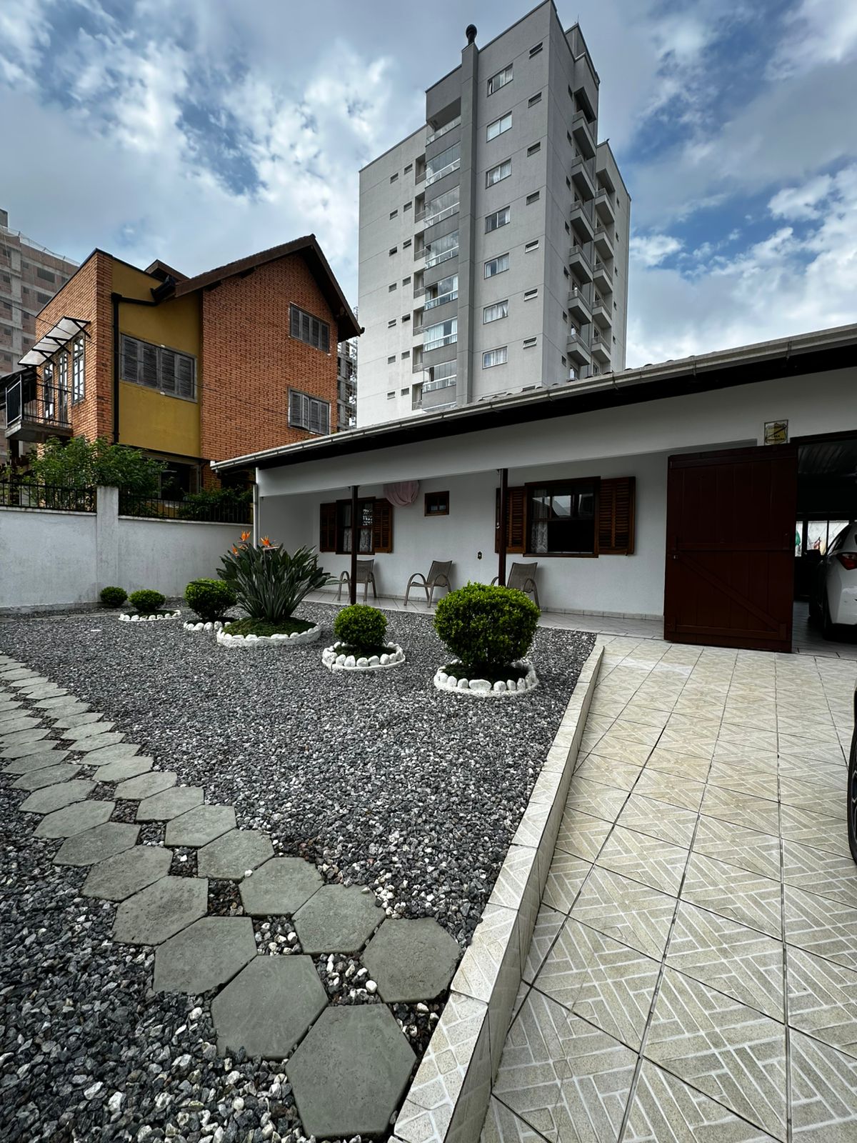 CASA NO CENTRO DE NAVEGANTES (EXCLUSIVIDADE)