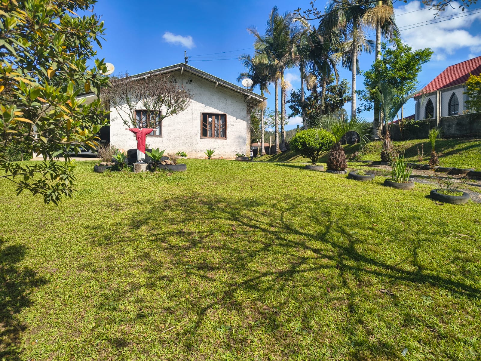 🏡 Refúgio Perfeito para Viver com Conforto e Contato com a Natureza! 🌿✨