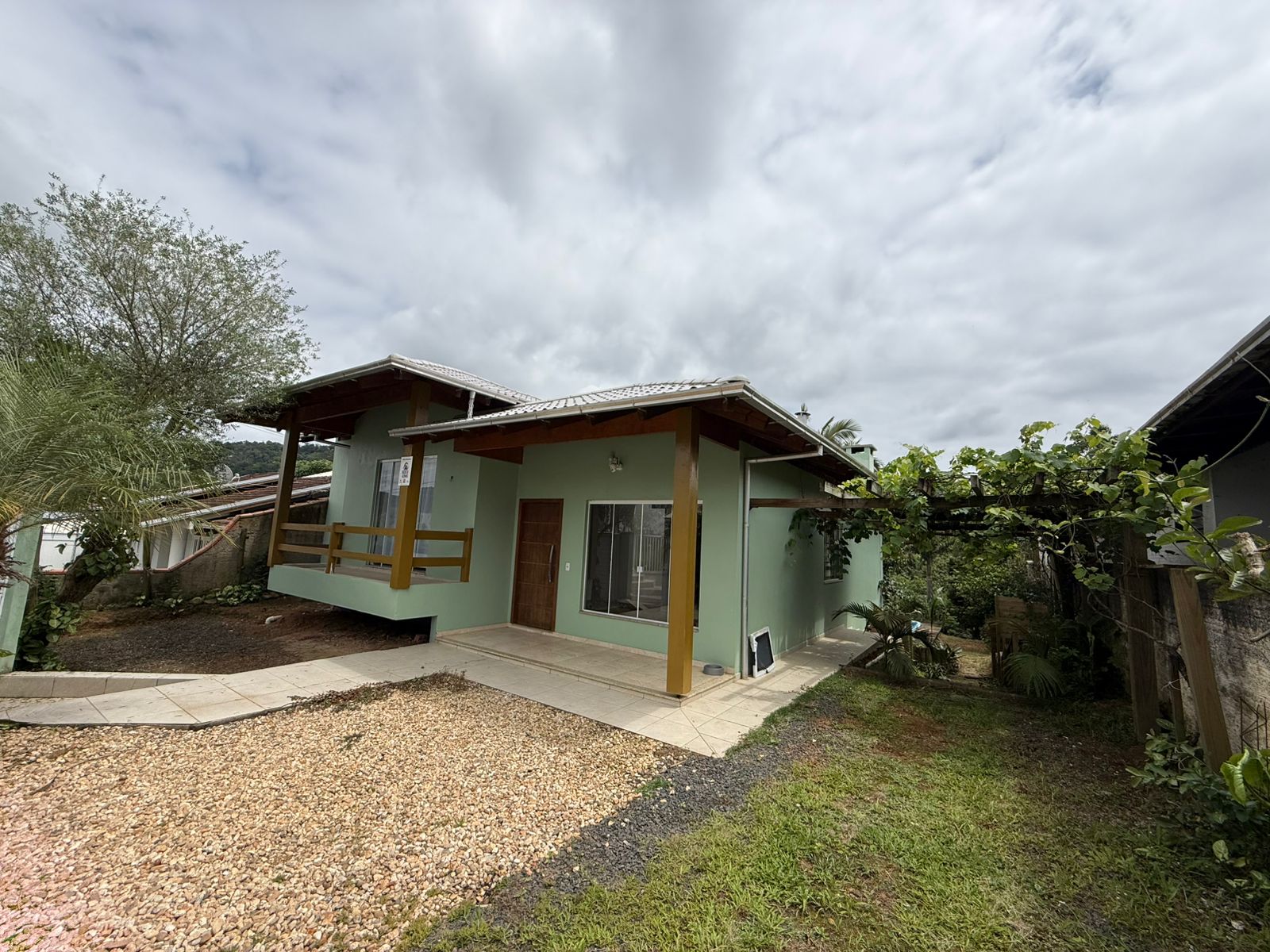 Residência Exclusiva com Suíte, Closet, Piscina e Lazer! 💎🏊