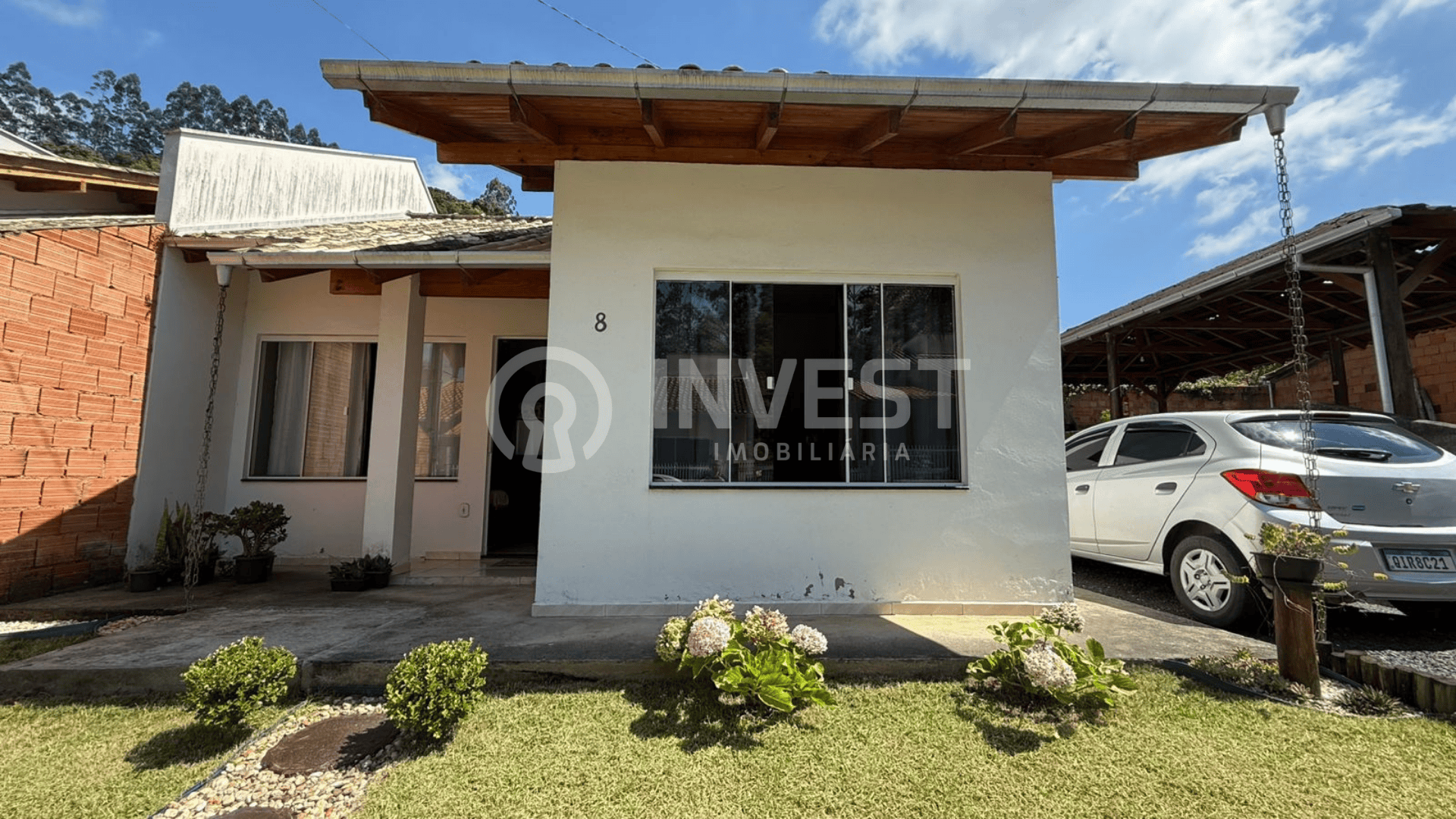 🏠 Oportunidade: Casa com Preço Imbatível e Ótima Varanda!