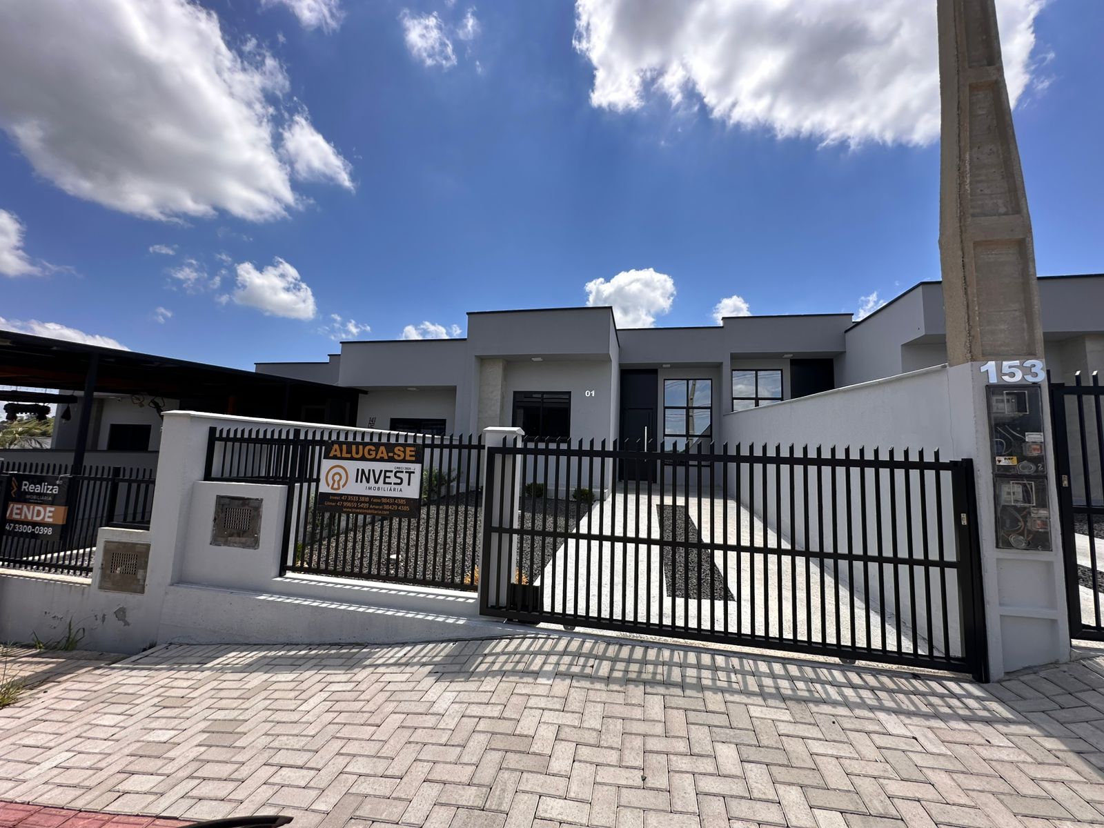 Casa Geminada Aconchegante e Pronta para Morar