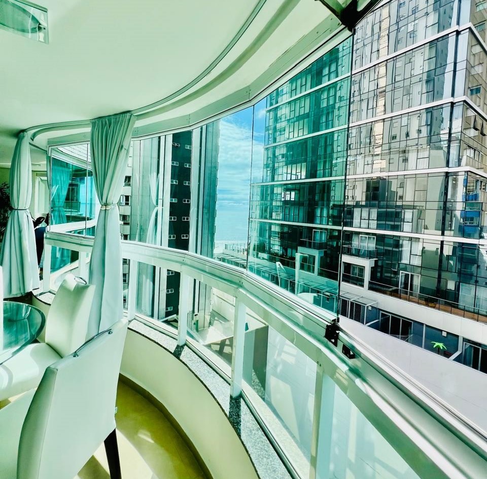 APARTAMENTO A 50 METROS DA PRAIA -  BALNEÁRIO 