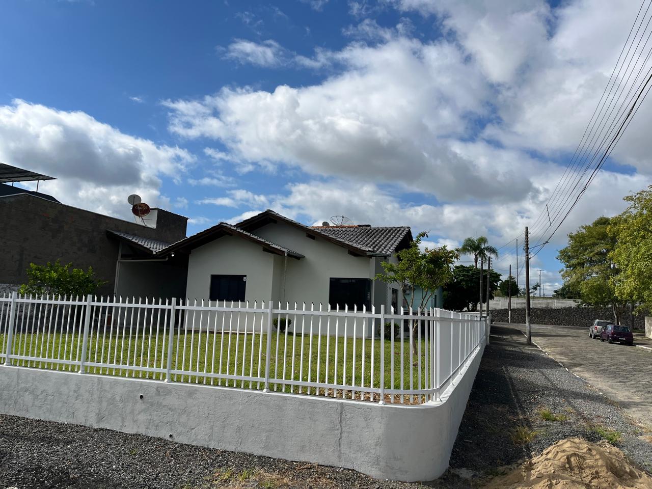 🏠 Casa Residencial para Locação: Espaço e Praticidade para sua Família!