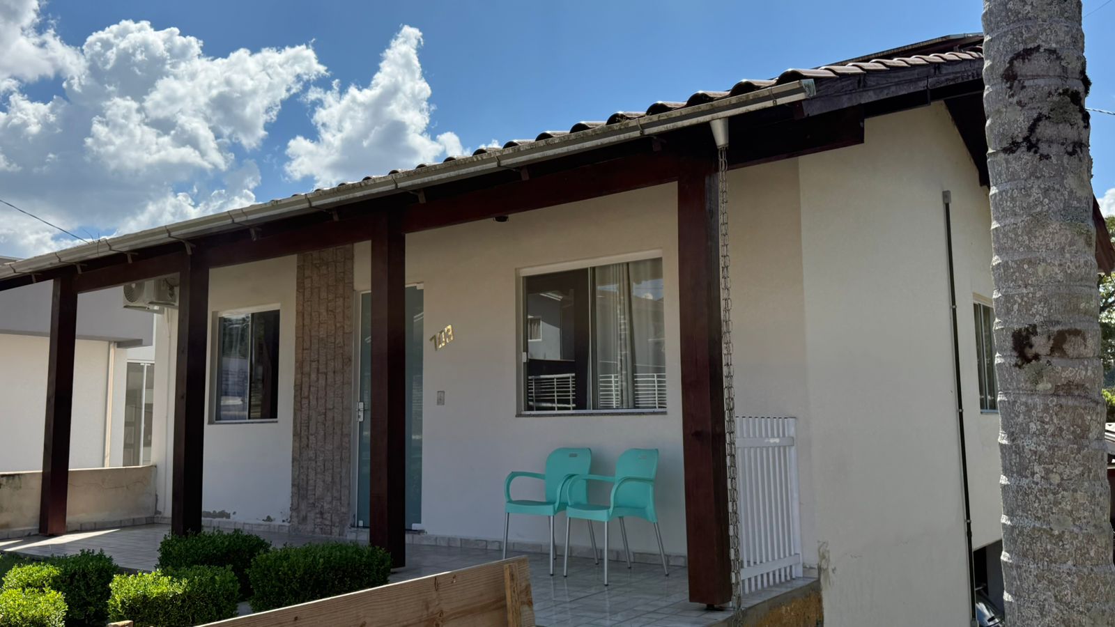 Casa Perfeita para Morar ou Investir | Localização Top