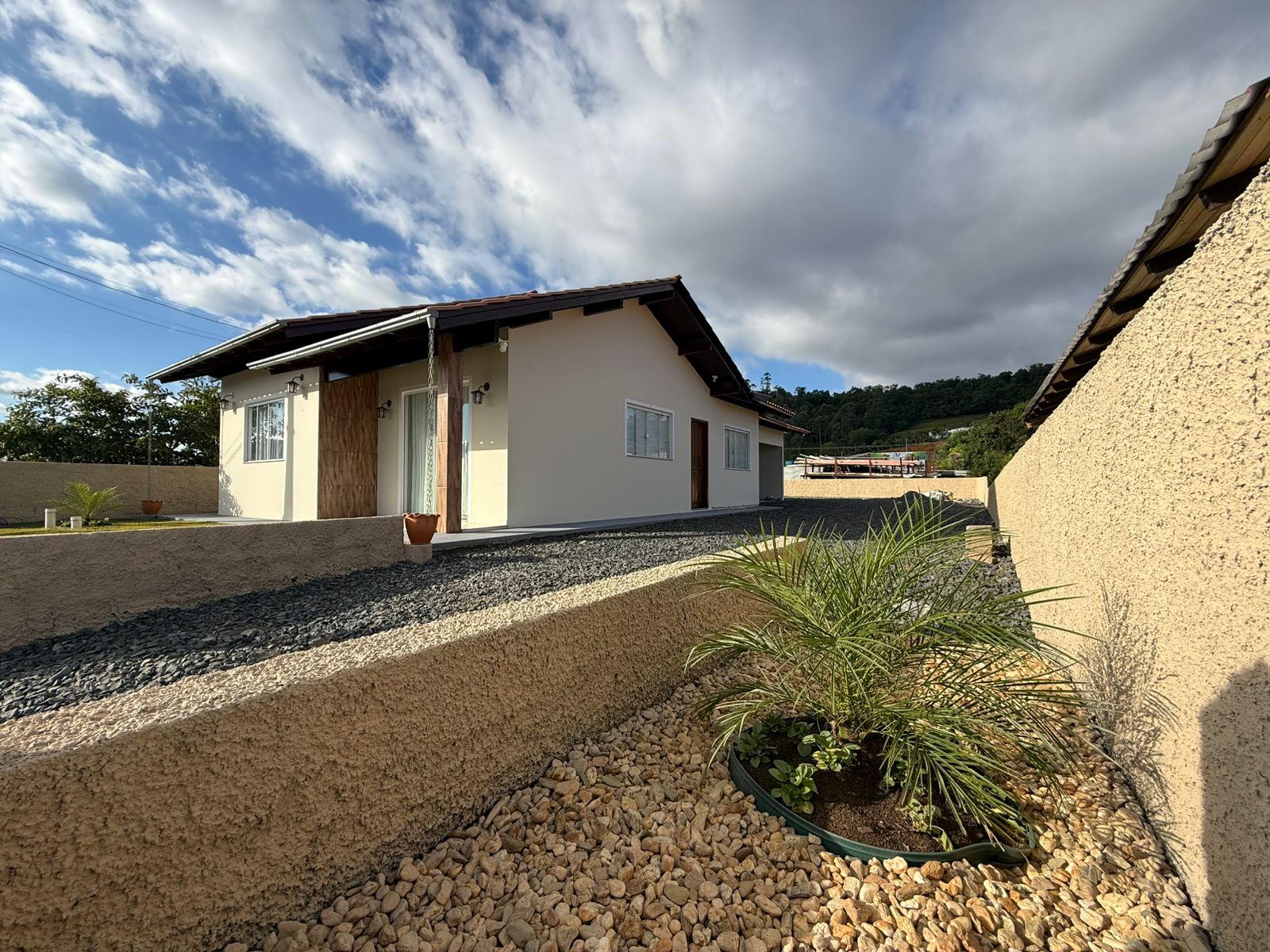 🔑 Casa Semi Mobiliada com Conforto e Praticidade