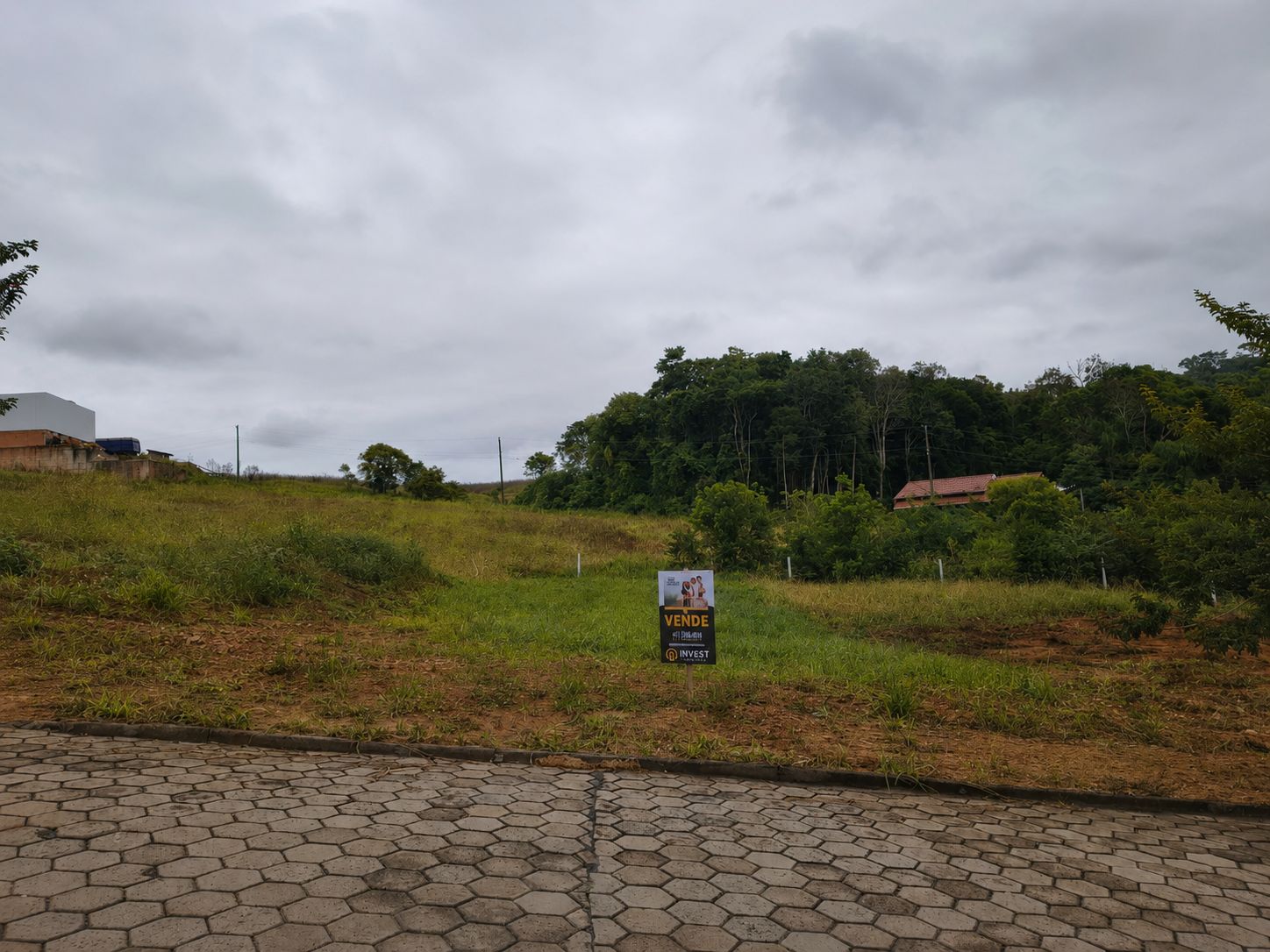 Invista no Seu Futuro: Terreno à Venda